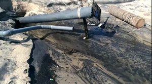 Điều tra làm rõ thông tin nước đen ngòm xả ra biển Mũi Né