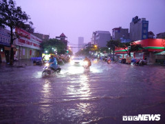 Dự báo thời tiết ngày 13/5: Miền Bắc tiếp tục mưa lớn, cảnh báo nguy cơ lở núi