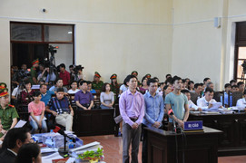 Bác sĩ Hoàng Công Lương: 'Thiết bị y tế hỏng thì trách nhiệm của phòng vật tư y tế'