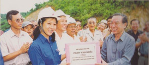 Nhớ chú Sáu Khải