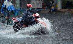 Diễn biến mới nhất cơn bão số 3 đổ bộ vào các tỉnh từ Hải Phòng đến Hà Tĩnh