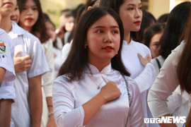 Ảnh: Gần 24 triệu học sinh, sinh viên cả nước khai giảng năm học mới