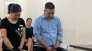 Thiếu tiền tiêu xài, vợ chồng giám đốc lừa hàng loạt doanh nghiệp kinh doanh ô tô