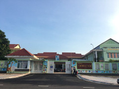 Trường mầm non ở Bà Rịa - Vũng Tàu bị tố cho trẻ ăn cơm mốc, đầu cá