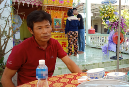 Cha nam sinh chạy Grabbike bị sát hại: 'Nó nói ráng chạy xe 1 ngày nữa rồi về, đâu nghĩ nó đi luôn'