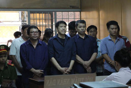 Đường dây mua bán 'logo xe vua': Cựu CSGT chấp nhận án 8 năm tù