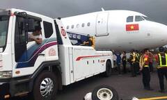 Sân bay Buôn Ma Thuột đóng cửa gần 10 giờ để xử lý sự cố máy bay Vietjet