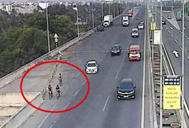 Thản nhiên đạp xe vào cao tốc TP.HCM - Long Thành - Dầu Giây đứng hóng gió