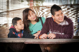 Người mẹ bỏ việc, 15 năm lặn lội tìm con chữ cho con trai tự kỷ