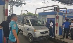 Tài xế phản đối dữ dội, trạm BOT T2 ở Cần Thơ quyết không dời vị trí
