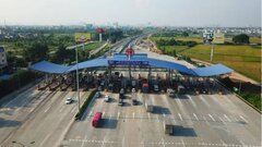 Bộ Giao thông Vận tải muốn tăng phí qua 49 trạm BOT