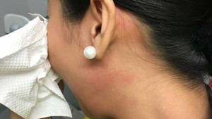 Không tìm thấy điện thoại, người đàn ông thẳng tay tát tiếp viên hàng không