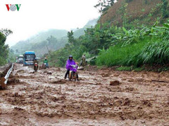 Ảnh: Sơn La tan hoang, ngập trong lũ sau bão số 3