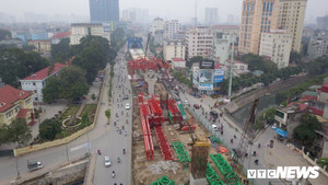 Ảnh: Đại công trường gần 10.000 tỷ đồng trên 'đường cong mềm mại' ở Hà Nội
