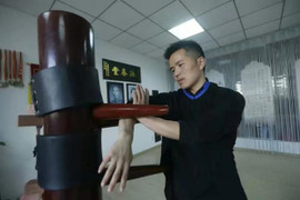 'Võ công của Chân Tử Đan rất xoàng, mình Lý Tiểu Long cũng hạ được 6 người như anh ta'