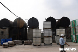 Cận cảnh nơi lưu giữ dầu thải trước khi bị tuồn ra 'đầu độc' nước sông Đà