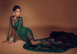 Trương Thị May gây ngạc nhiên khi khoe vóc dáng cực quyến rũ