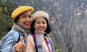 Mai Phương bật khóc khi leo lên được tu viện ở độ cao 3.000 m của Bhutan