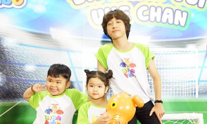 Con trai nuôi Isaac càng lớn càng điển trai