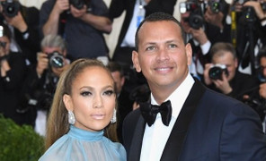 Jennifer Lopez rục rịch chuẩn bị đám cưới lần thứ 4 ở độ tuổi 50