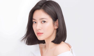 Song Hye Kyo có thể mất nhiều hợp đồng do bị chỉ trích sau ly hôn