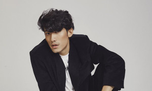 Liên Bỉnh Phát: Thấy mình trẻ thơ hóa khi được gọi là ‘mầm non giải trí’