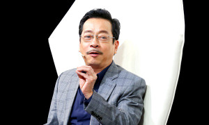 NSND Hoàng Dũng thừa nhận từng thấy vợ xấu hơn người khác