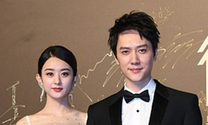 Phùng Thiệu Phong đón Triệu Lệ Dĩnh ở sân bay, bác tin đồn ngoại tình