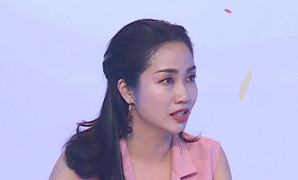 Ốc Thanh Vân bật khóc vì không thực hiện được mong ước gia đình đoàn viên trước khi bố mất