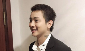 Không còn nổi loạn, Hoài Lâm gây sốt khi trở lại với hình tượng lịch lãm