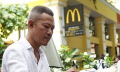 Nhạc sĩ Quốc Bảo bị u tuyến yên, phải phẫu thuật sớm