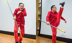 Lục Tiểu Linh Đồng vẫn múa gậy, làm trò ở tuổi 60