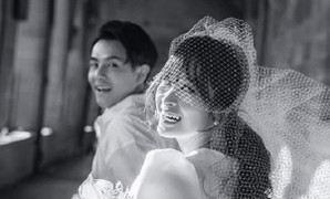 Đông Nhi công bố thiệp cưới với Ông Cao Thắng, fan nhận ra sự trùng hợp thú vị