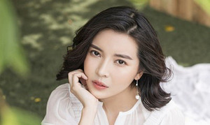 Cao Thái Hà bị viêm dạ dày, phải uống thuốc liên tục 2 tháng vì nhịn ăn giảm cân