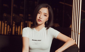 Ban tổ chức Lễ hội Ánh sáng Hạ Long: 'Bích Phương không hát nhép'