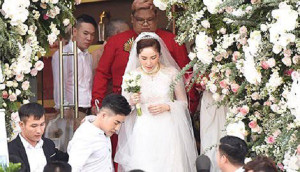 Bảo Thy diện đầm cô dâu, xinh đẹp xuất hiện trong lễ cưới