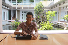 Chiếc máy dạy và hỗ trợ học tập dành cho người khiếm thị