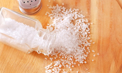 Ăn nhiều hơn 5 gram muối/ngày, cẩn thận nguy cơ mất trí nhớ