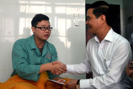 Yêu cầu làm rõ, truy cứu trách nhiệm người đánh bác sĩ tại Yên Bái