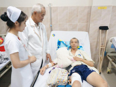 Kéo dài hơn 4 cm xương chân, khắc phục dáng đi khập khiễng 20 năm của chàng trai trẻ