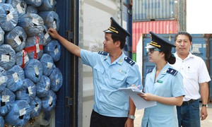 Nguyên nhân Hải quan TP.HCM mất trắng gần 1.400 tỷ đồng nợ thuế