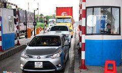 Xe container đi từ Bắc vào Nam mất gần 4,6 triệu đồng tiền phí BOT