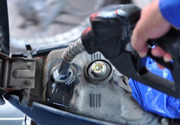 Chủ tịch Quốc hội chưa đồng ý tăng thuế môi trường với xăng dầu