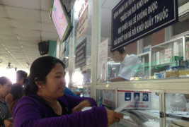 Hàng loạt bệnh viện nhập thuốc từ công ty 'ma'?