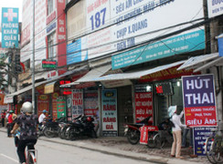 300.000 thiếu nữ từ 15-19 tuổi nạo hút thai mỗi năm ở Việt Nam