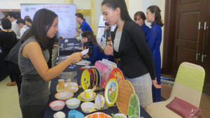 Chuyên gia tài chính: Rất nhiều ngân hàng cho vay như 'tiệm cầm đồ'