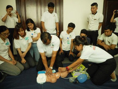 Khoảng 500 cán bộ y tế phục vụ 24/24h Tuần lễ APEC 2017 tại Đà Nẵng