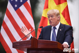 Tổng thống Donald Trump: 'Tôi muốn cám ơn người Việt Nam vì sự đón tiếp nồng hậu này'