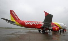 Bloomberg: Vietjet muốn mua Boeing 787 hoặc A350 để mở đường bay đi Mỹ