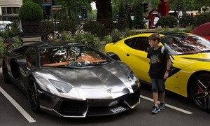 Một nhóm người đang giàu bằng nửa dân số thế giới